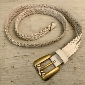 Vintage Chic Braided White Leather Gold Buckle Belt Medium Good Condition